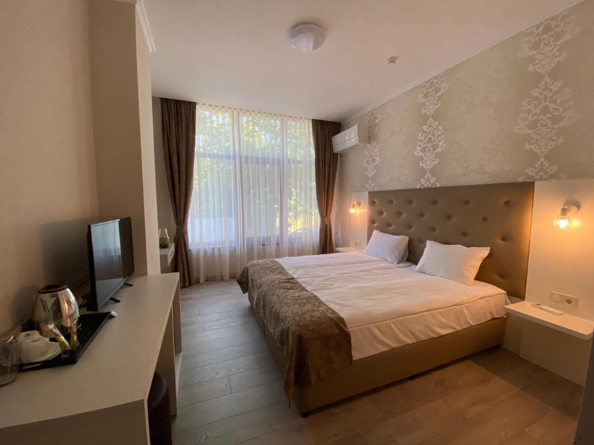 Comfort Guest Rooms Kazanlŭk Exterior foto